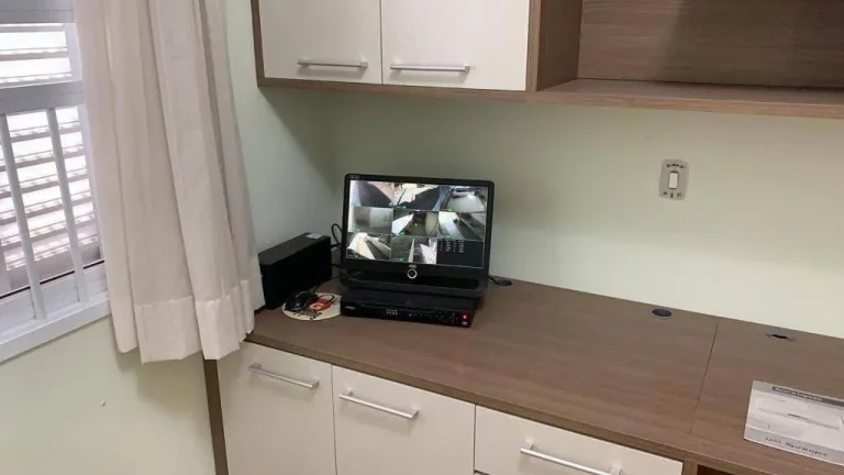 Imagem Casa com 2 Quartos à Venda, 270 m² em Jardim Ermida I - Jundiaí Imagem Casa com 2 Quartos à Venda, 270 m² em Jardim Ermida I - Jundiaí