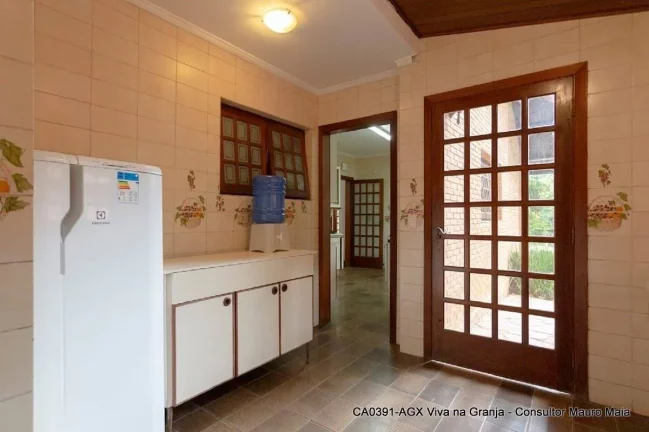 Imagem Casa com 7 dorms (5 suítes) à venda, 500 m² por R$ 3.900.000 - Granja Viana - SP