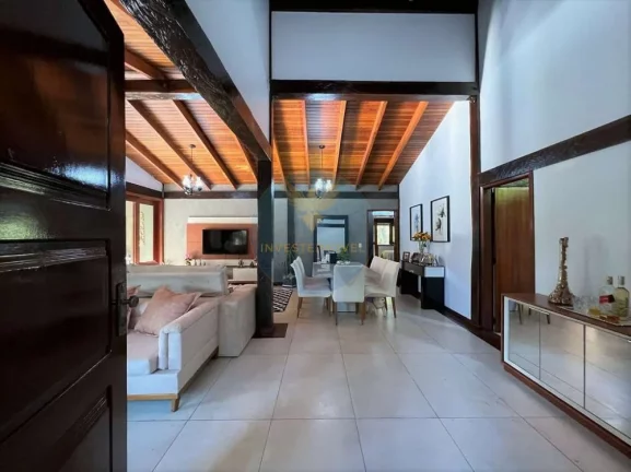 Imagem Casa em Condomínio a Venda no bairro Granja Viana - Carapicuíba, SP