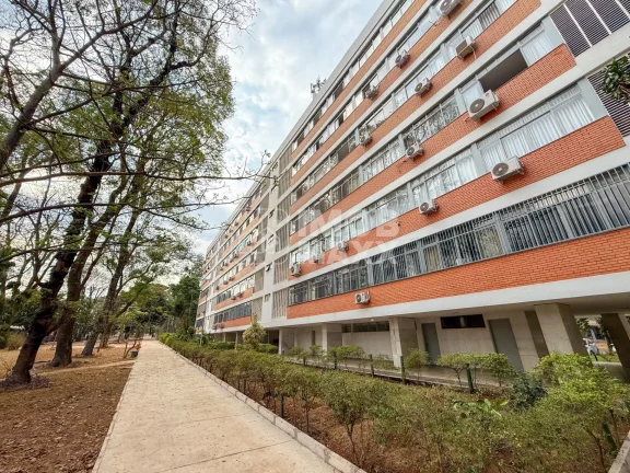Imagem Apartamento à venda na Asa Sul, 74m², 2 quartos, Brasília