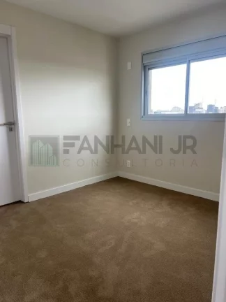 Imagem Venha conhecer essa penthouse totalmente reformada e nunca habitada nos Jardins! Com 2 quartos, sendo 2 suítes, e um total de 3 banheiros, este imóv