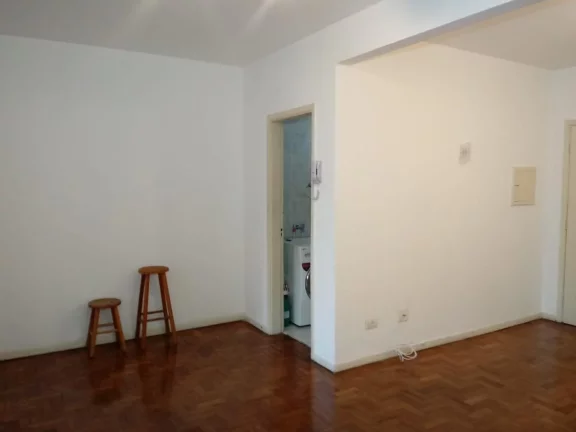 Imagem Apartamento na Santa Cecilia a venda com 1 dormitório