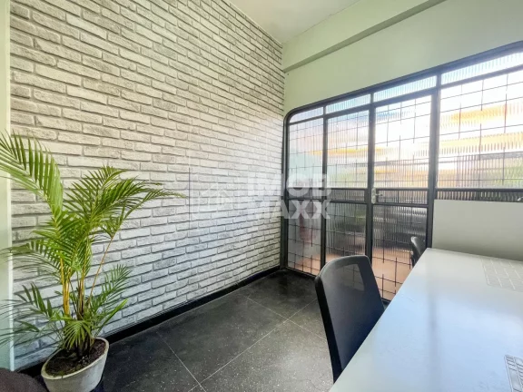 Imagem Venda de Prédio no Guará II com 511m², 3 pavimentos (térreo comercial e 1º e 2º pavimentos residencial) escriturado