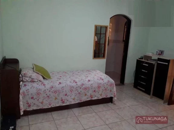 Imagem Sobrado com 3 quartos à venda, 305 m² por R$ 800.000 - Vila Rio de Janeiro - Guarulhos/SP