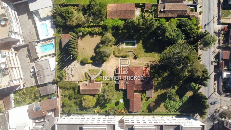 Imagem Terreno à venda, 2292 m² por R$ 3.899.900,00 - Vale do Paraíso - Teresópolis/RJ