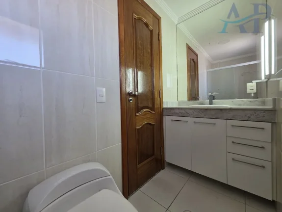 Imagem Apartamento no Canto do Forte em Praia Grande com Parcelamento Direto