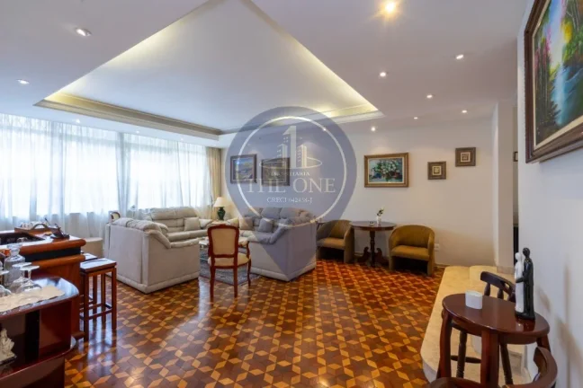 Imagem Venda de Casa no Planalto Paulista, São Paulo-SP: 4 quartos, 2 salas, 4 banheiros, 6 vagas, 375m² de área!