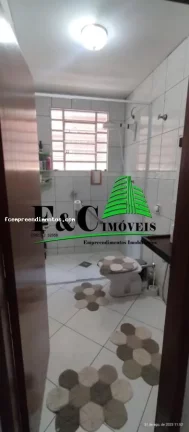 Imagem Casa para Venda em Araras, Parque das Árvores, 5 dormitórios, 1 suíte, 2 banheiros, 2 vagas