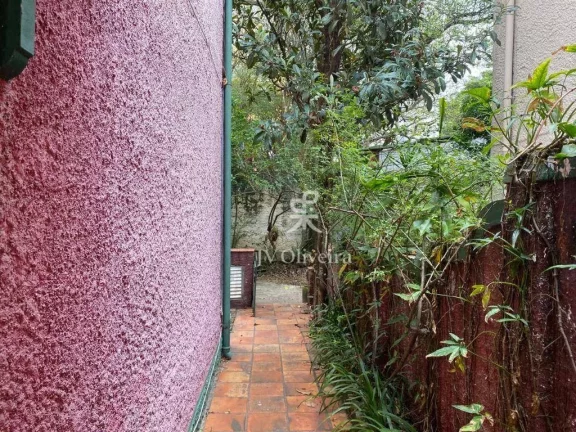 Imagem Casa com 2 dormitórios à venda, 80 m² por R$ 1.300.000,00 - Jardim América - São Paulo/SP