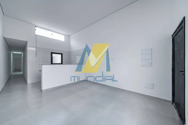 Imagem Casa Térrea com 3 Dormitórios, Suíte, Pé-Direito Duplo e Quintal Amplo