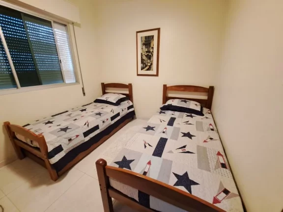 Imagem APARTAMENTO REFORMADO COM LINDA VISTA PARA O MAR, 1 QUADRA DA PRAIA