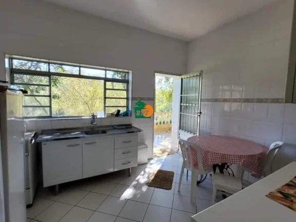 Imagem Sítio para Venda em Mairinque, Oriental, 3 dormitórios, 1 suíte, 1 banheiro, 2 vagas