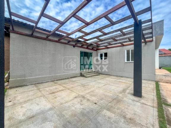 Imagem Casa em Arniqueira: 4 Dormitórios e 420m² por R$1.380.000