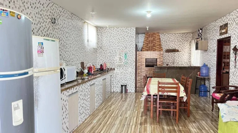 Imagem Casa Ampla à Venda entre Barra Velha e Balneário Piçarras – SC