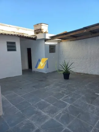 Imagem Vendo Casa com Edícula