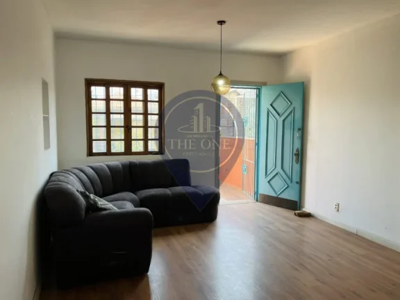Imagem Casa à venda em São Paulo-SP, no Ipiranga, com 2 quartos, 1 suíte, 2 salas, 2 banheiros e 72m² de área.
