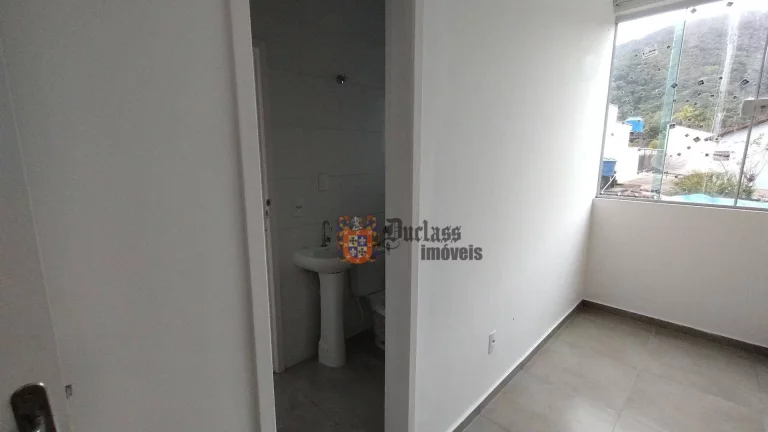Imagem Sobrado com 4 dormitórios à venda, 110 m² por R$ 538.000,00 - Boiçucanga - São Sebastião/SP