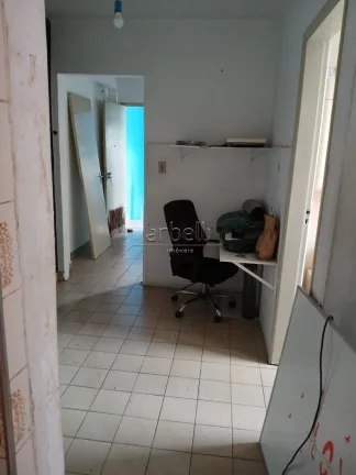 Imagem Casa com 180 M² com 4 dormitórios sendo 1 suite, sala, cozinha, área gourmet externa, quintal, á...