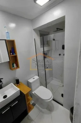 Imagem Apartamento reformado, 3 dormitórios, sendo 1 suíte, sala para 2 ambientes, sacada, cozinha com ar...