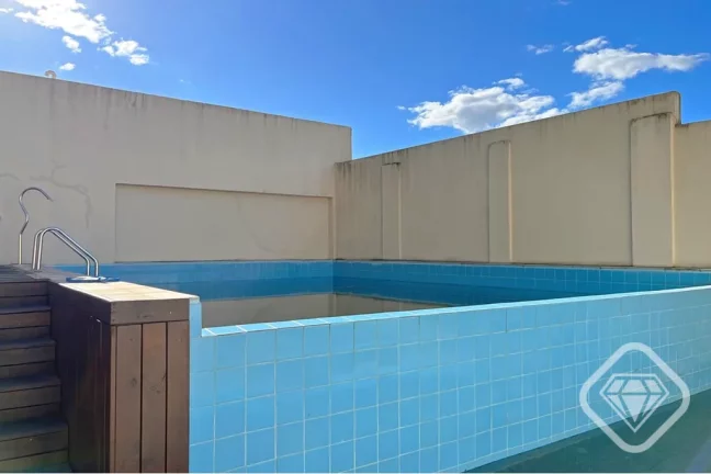 Imagem Apartamento amplo e iluminado na Avenida Cavalhada.

Conforto, privacidade e vaga dupla coberta em c...