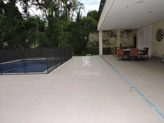 Imagem Casa com 5 dormitórios à venda, 600 m²