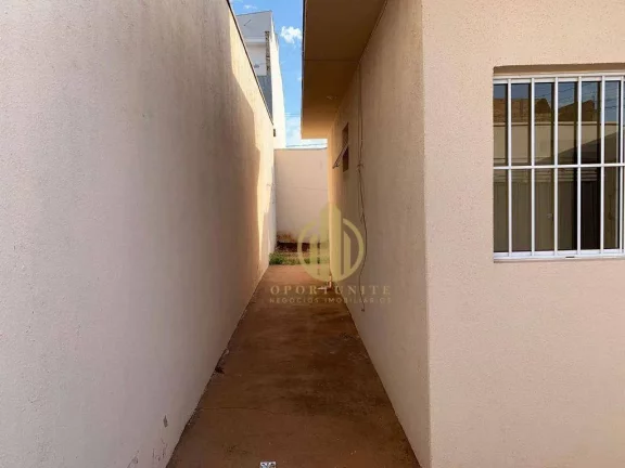 Imagem Casa com 2 dormitórios à venda, 54 m² por R$ 260.000 - Parque dos Flamboyans - Ribeirão Preto/SP