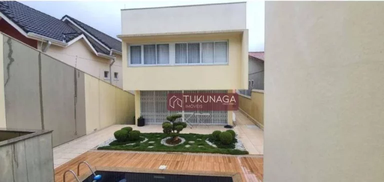 Imagem Sobrado com 3 dormitórios à venda, 400 m² por R$ 2.200.000 - Parque Renato Maia - Guarulhos/SP