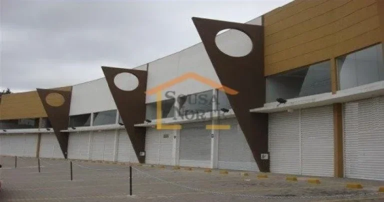 Imagem Sobreloja
Área total: 800m²
Possibilidade de integração com as lojas inferiores.

Em um verdadei...