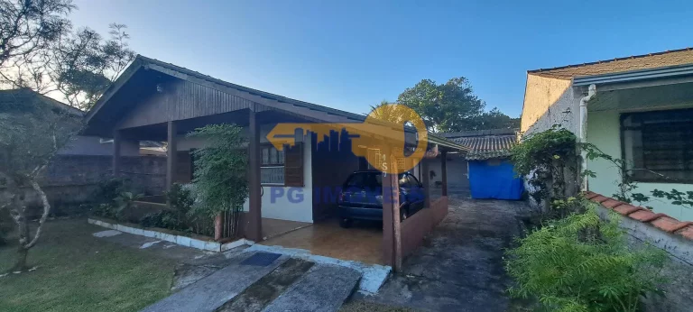 Imagem CASA COM 3 DORMITÓRIOS A 300M DO MAR