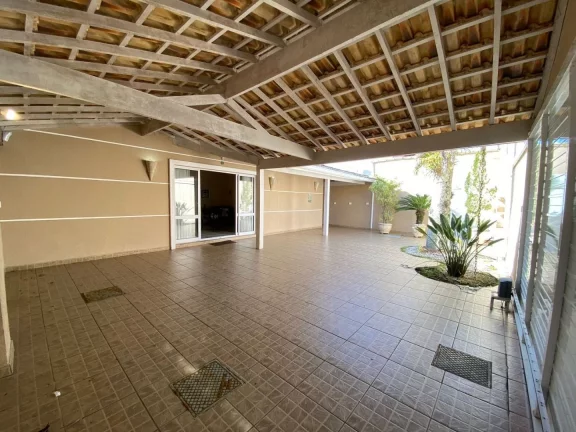 Imagem CASA COM 4 DORMITÓRIOS À VENDA, 384 M² POR R$ 1.200.000,00 - BALNEÁRIO FLÓRIDA - PRAIA GRANDE/SP
