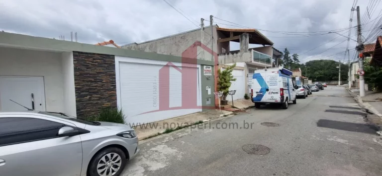 Imagem Casa à venda no Centro de Franco da Rocha-SP: 2 quartos, 2 salas, 2 vagas de garagem, 116,83 m² de área. Venha conferir!