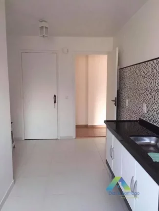 Imagem Apartamento com ótima localização a 10 minutos da estação do metro Ana Rosa com 3 dormitórios sendo 1 suite com fácil acesso a Comércios e Avenidas.