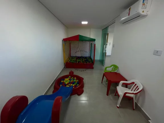 Imagem Apartamento para Venda em Praia Grande, Guilhermina, 2 dormitórios, 1 suíte, 1 banheiro, 1 vaga