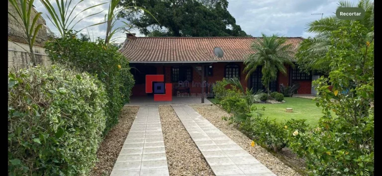Casa praia de Itaguaçu São Francisco do sul.