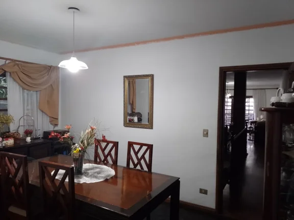 Imagem Casa Sobrado Mairiporã - 345M², 3 Dorms, 4 Vagas, Piscina, Churrasqueira, Varanda, Lareira, Banheiro.