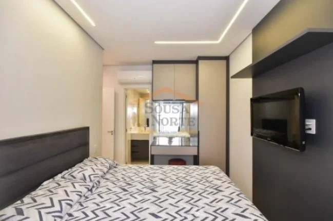 Imagem Apartamento mobiliado, no último andar, 2 dormitórios, sendo 1 suite, 1 deles adaptado para home o...
