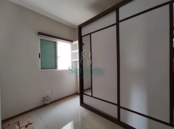 Imagem Apartamento à venda no Edifício Costa do Sol - Próximo a Avenida Maringá - Colégio Marista - 3 dormitórios - 1 Suíte - 1 Vaga - R$370.000,00 - Londrina - PR