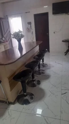 Imagem Sobrado com 4 dormitórios à venda, 327 m² por R$ 780.000,00 - Vila Amorim - Suzano/SP