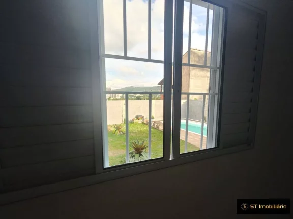 Imagem Casa térrea à venda em Atibaia/SP - Atibaia Jardim! 350,00m2 por R$960mil!