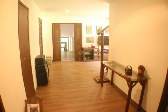 Imagem Casa em Condomínio para Venda em Teresópolis / RJ no bairro Quebra Frascos