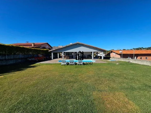 Imagem Casa com 3 dormitórios sendo 1 suite à venda, 228 m² por R$ 599.000 - Condomínio Village da Serra - Araçoiaba da Serra/SP