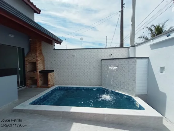 Imagem Imperdível Casa à Venda em Peruíbe-SP no Jardim Imperador