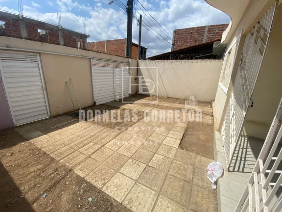 Imagem Preço Imperdível! Casa à Venda em Carpina - Estrutura para 1º Andar