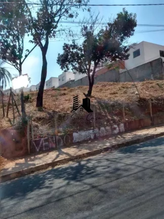 Imagem Lote / Terreno / Condomínio à venda Bairro Cabral Contagem MG