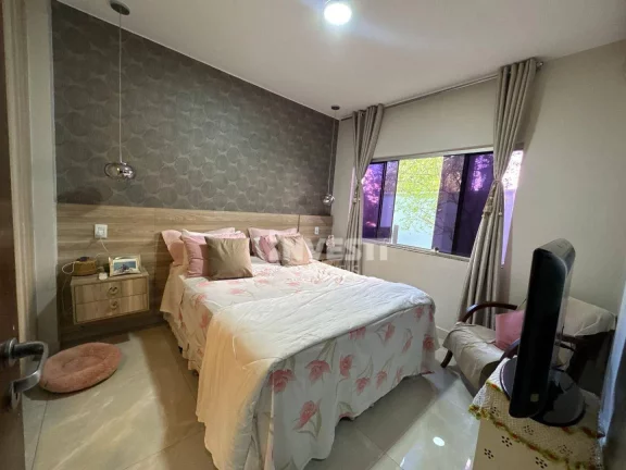 Imagem Casa com 4 dormitórios para alugar, 350 m² por R$ 9.700/mês - Loteamento Portal do Sol I - Goiânia/GO