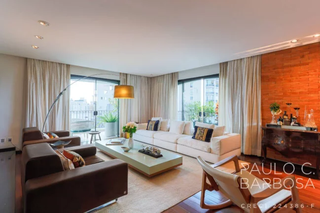 Imagem Rua Bahia Venda - 2 Suítes - 3 Vagas - 288m²