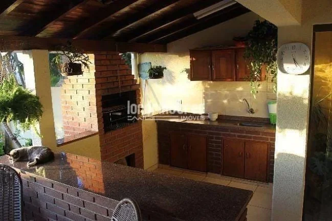 Imagem Casa à venda 300M², Jardim Planalto, Ibiporã - PR