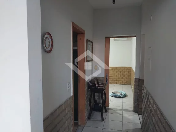 Imagem Casa duplex com 5 quartos, área externa, terreno 250 m². Campo Grande