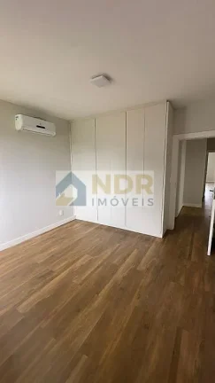 Imagem Casa 4 quatros, piscina aquecida e automação