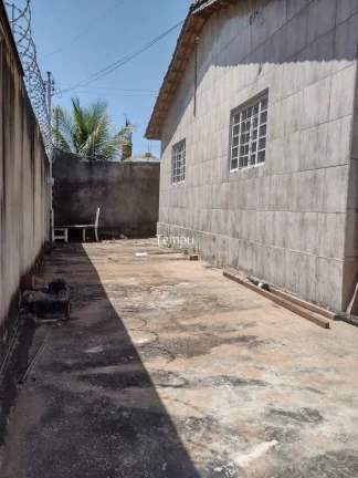 Imagem Casa com 431 m² de terreno em Cardoso Continuação, Aparecida de Goiânia/GO